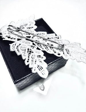 Elegant Lace Bustle Pin