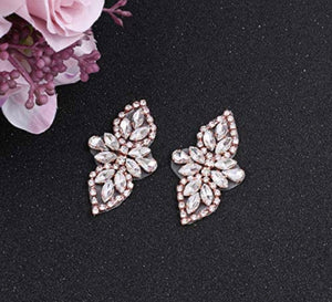 Bustle Pin