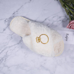 Personalized Bride Bridesmaid/Slippers