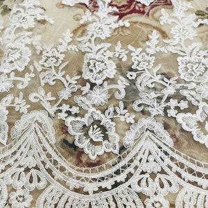 Romantic Lace Wedding Veil