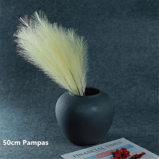 Elegant Grass Decor Plumes